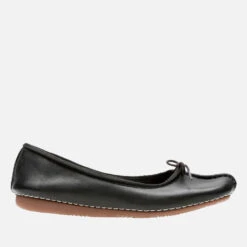 Clarks Women's Freckle Ice Leather Ballet Flats
