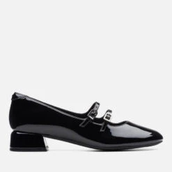 Clarks Women's Daiss30 Patent Heels
